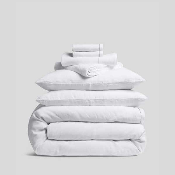 White Black Trim Linen Blend Bed Set
